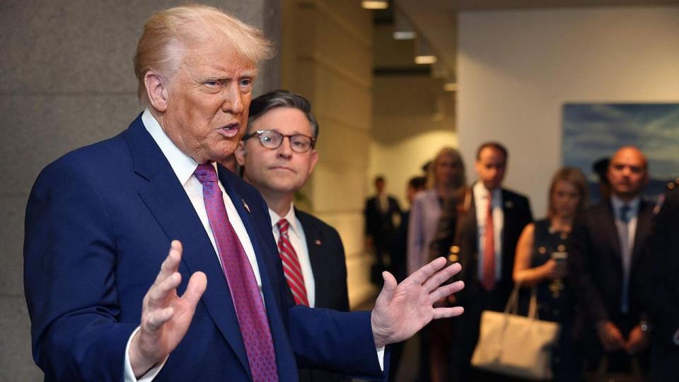 Trump lægger nu op til en told på europæiske varer på 50 pct.