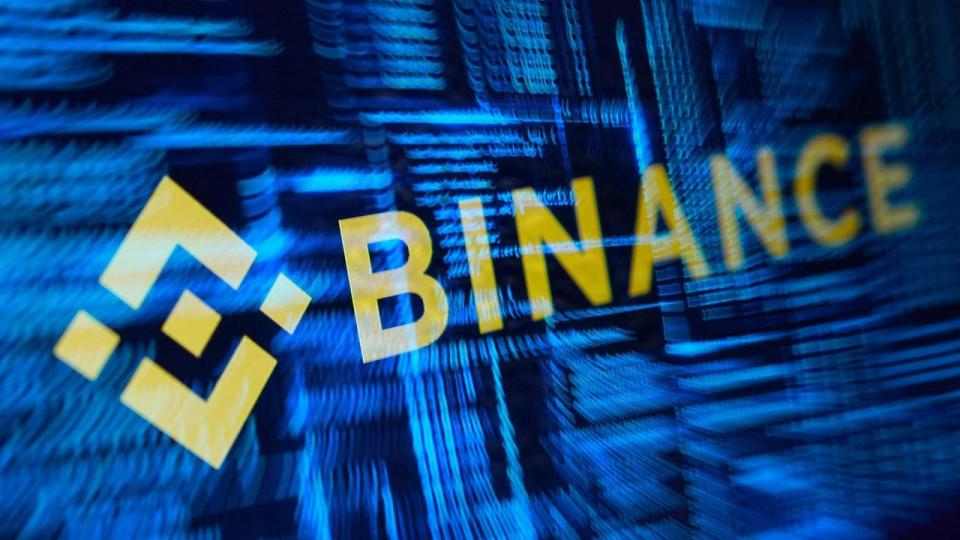 I et opslag på X skriver Binance, at et sikkerhedsbrud har medført et estimeret tab på 6,3 mia. dollar, svarende til 42 mia. kr.
