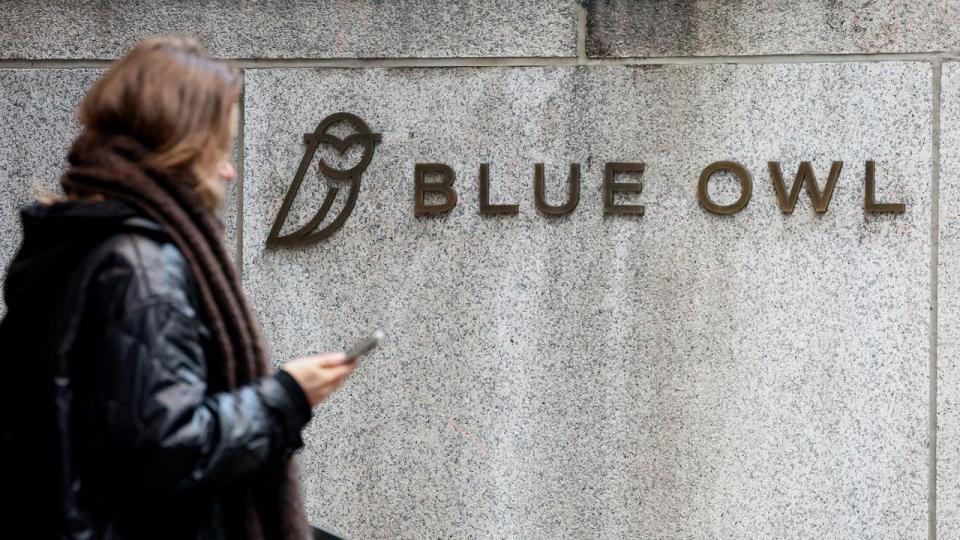 De seneste måneder har der været stort fokus på den amerikanske kapitalforvalter Blue Owl, der er en af de største aktører på private credit-markedet.