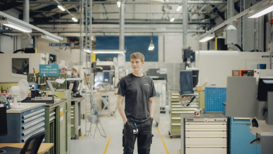 Vilmer Sørensen er i lærer som industritekniker på Grundfoss.