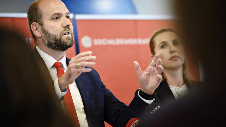 Herlevs tidligere borgmester Thomas Gyldal er nære venner med statsminister Mette Frederiksen (S). Men hendes forslag om en formueskat bryder han sig ikke om.