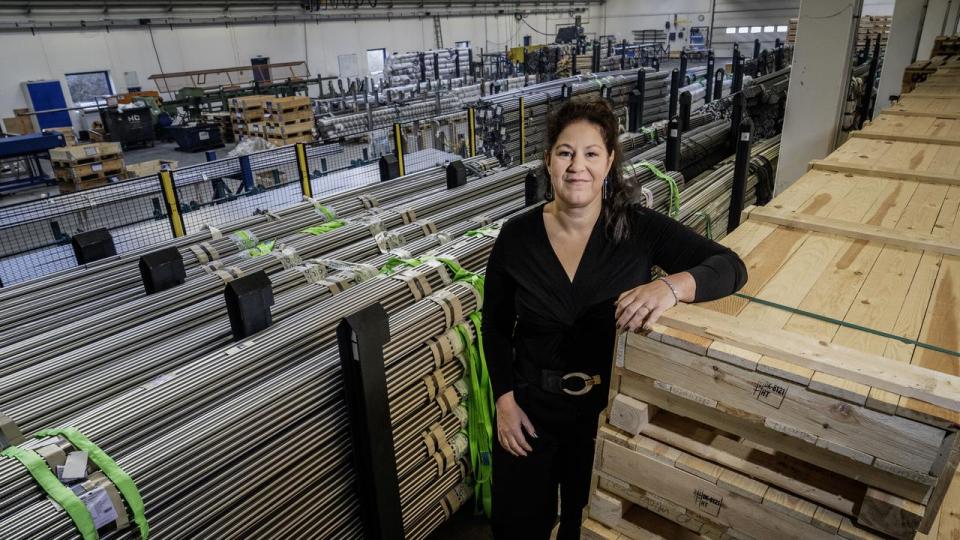 Ann Rose Bokkenheuser, topchef for Rose Holm, er tredjegenerationsejerleder. Hun siger, at “de gamle garvede” sjældent var begejstrede for, at nogen satte spørgsmålstegn ved deres beslutninger. “Men jeg er ikke bange for at høre sandheden,” siger hun.