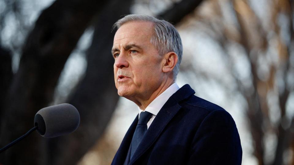Canadas premierminister, Mark Carney, er en af de mange politikere, som har kritiseret Air Canadas afgående adm. direktør i løbet af den seneste uge.