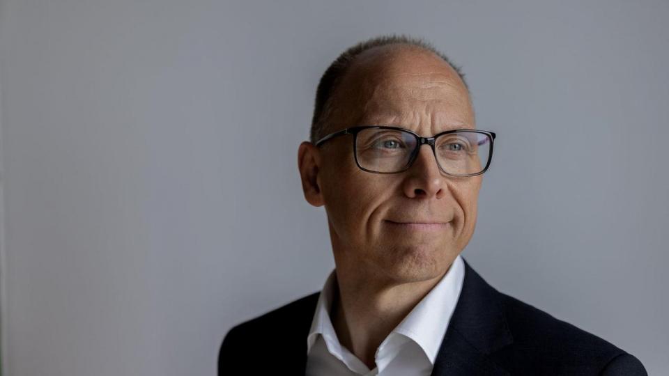 Nordea-topchef Frank Vang-Jensen er godt tilfreds med den overordnede udvikling i Nordens største bank. Men han vil have vækst i to af bankens vigtigste forretningsben i Danmark.