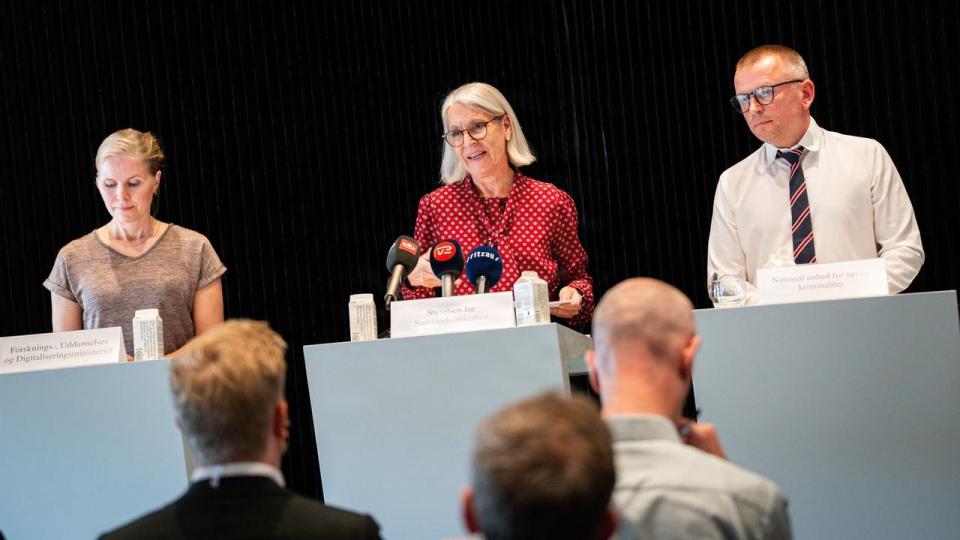Pressemøde 6. oktober om hændelsen, hvor 8,8 mio. cpr-numre blev stjålet.