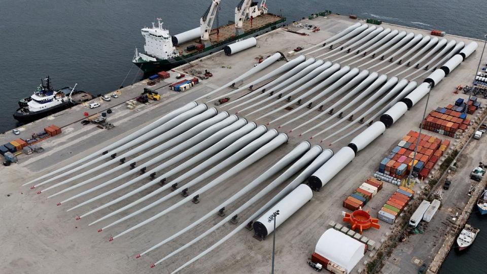 Ørsteds amerikanske havvindprojekter Revolution Wind og Sunrise Wind har været standset siden 22. december. Nu kan selskabet genoptage arbejdet på førstnævnte. Arbejdet står fortsat stille på Sunrise Wind.