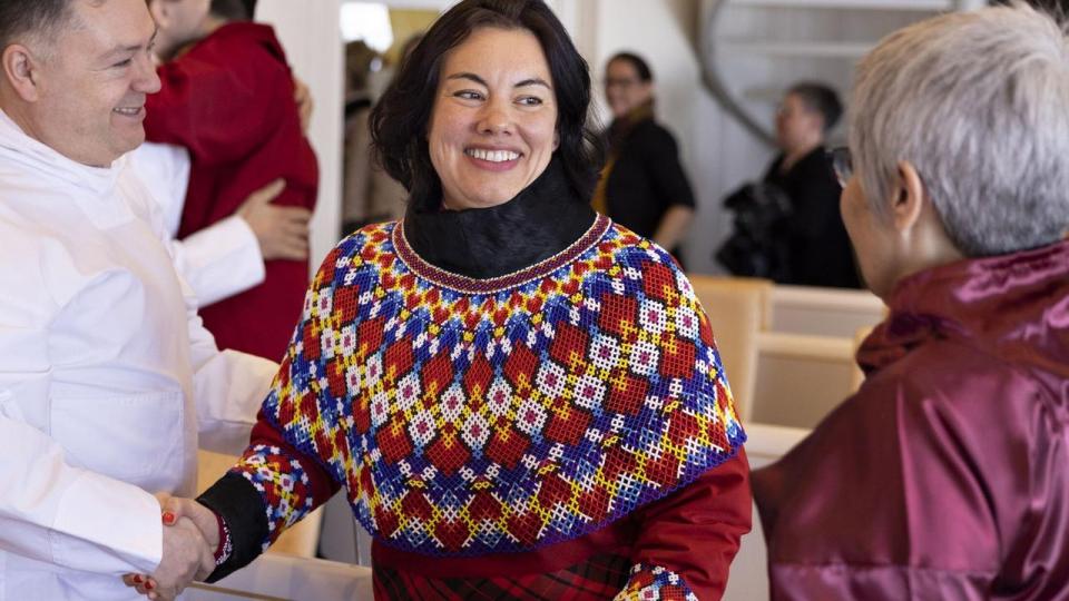 Råstofminister Naaja H. Nathanielsen har tidligere i Børsen forklaret, at hun slet ikke forholder sig til det enorme erstatningskrav fra Greenland Minerals, som hun opfatter som fantasibillioner.