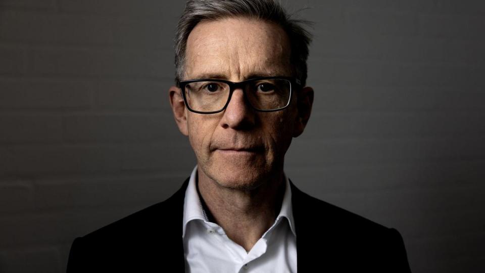 Christian Hyldahl er chef for Blackrocks forretning i Nordeuropa og forhenværende direktør i pensionskæmpen ATP. Han og Blackrock advarer nu om, at en AI-revolution kan øge og koncentrere formuerne yderligere hos verdens rigeste. 