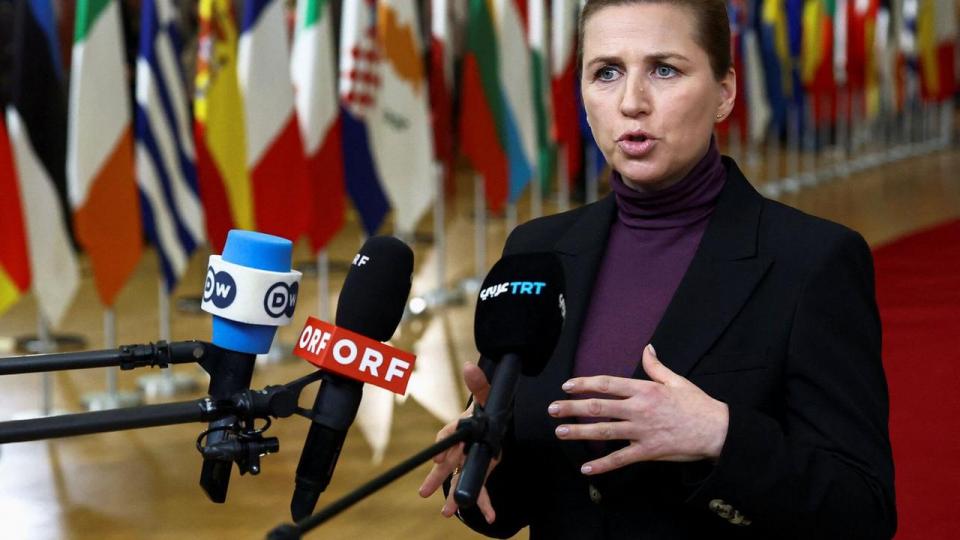 Statsminister Mette Frederiksens håndtering af krisen omkring Grønland må formodes at være årsagen til, at opbakningen til Socialdemokratiet stiger. 