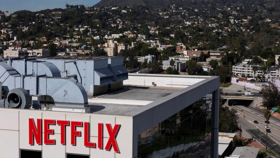 I fjerde og sidste kvartal af 2025 omsatte Netflix for 12 mia. dollar. Forventningen til første kvartal i 2026 ligger på omkring det samme beløb – 12,2 mia. dollar. 