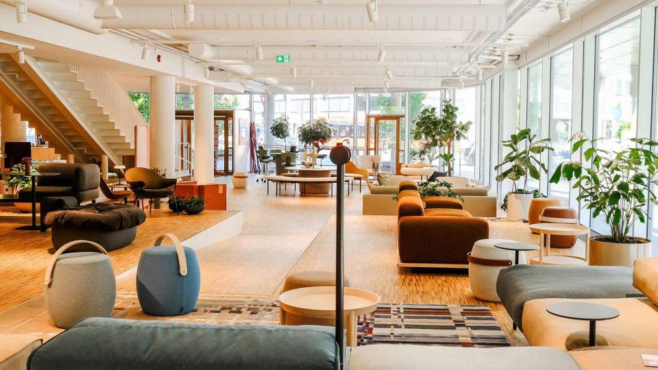 Arbejdspladsindretning er godt på vej til at blive et værktøj til rekruttering- og fastholdelse af medarbejdere, siger Managing Director i design- og indretningsvirksomheden, Flokk, Dorrit Hoffmann Felding.