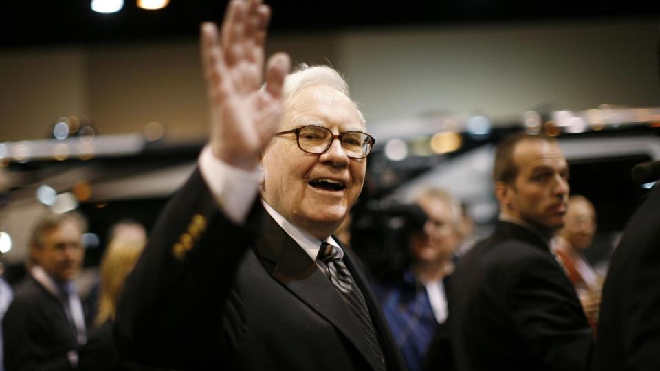 Trods dalende tillid til det amerikanske marked, fortsætter Warren Buffetts holdingselskab Berkshire Hathaway med at investere i statsobligationer. Arkivfoto: Carlos Barria/Reuters/Ritzau Scanpix