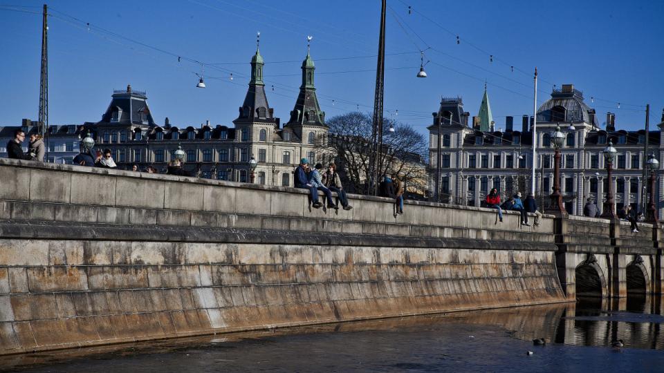 Københavns Kommunes overskud er nu så stort, at der hvert år kommer flere og flere penge i kassen, som ikke må bruges på grund af loftet over kommunale udgifter. Arkivfoto: Betina Garcia/Ritzau Scanpix