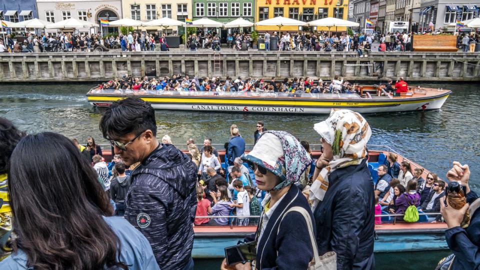 Mens resten af Europa har sænket turisme- og oplevelseserhvervets momssatser til et niveau, der giver dem mulighed for at træde ekstra hårdt i pedalerne i jagten på fremtidens købestærke turister, er vi kørt langt bagud, mener Katia K. Østergaard. Arkivfoto: Søren Bidstrup/Ritzau Scanpix