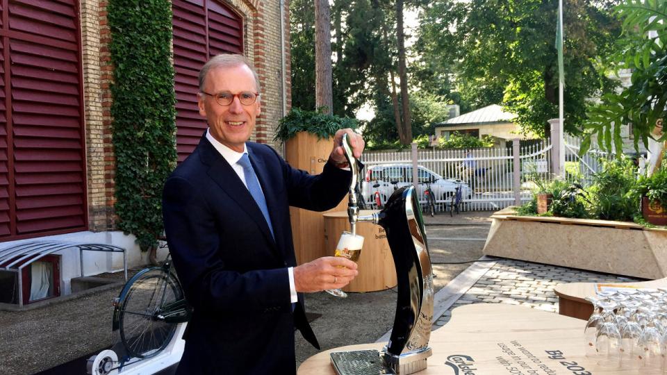 Carlsbergs topchef, Cees 't Hart, nåede akkurat lige at hente et milliardbeløb gennem udstedelse af obligationer, inden statsminister Mette Frederiksen (S) 11. marts bebudede nedlukningen af Danmark. Arkivfoto: Jacob Gronholt-Pedersen/Reuters/Ritzau Scanpix