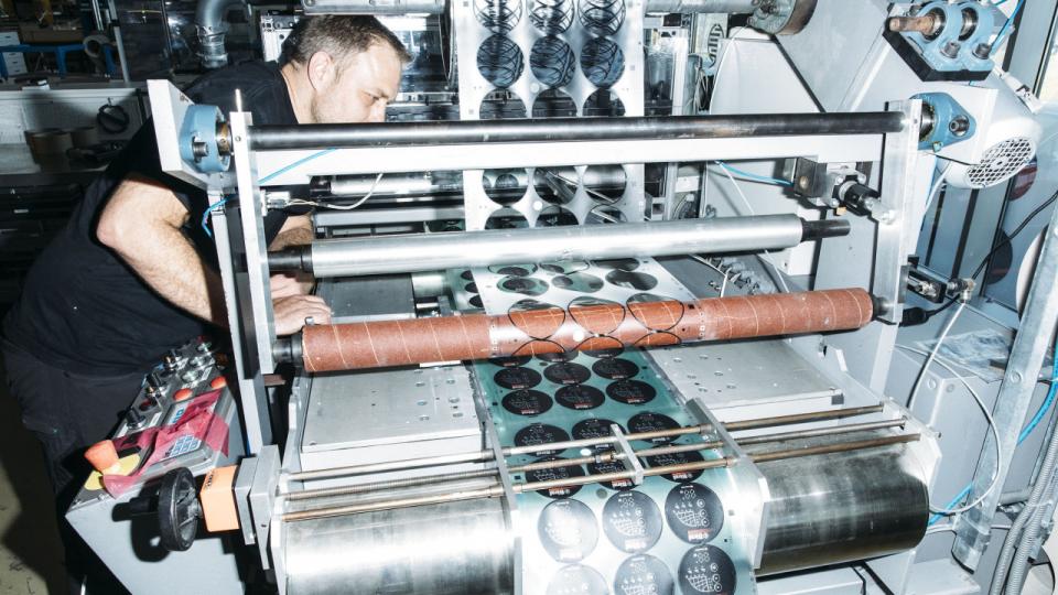 Mekoprint fik travlt med at levere til bl.a. en respiratorproducent i medikoindustrien, da corona ramte. Så fulgte en pause, og nu er der drøn på igen. Arkivfoto: Tobias Nicolai