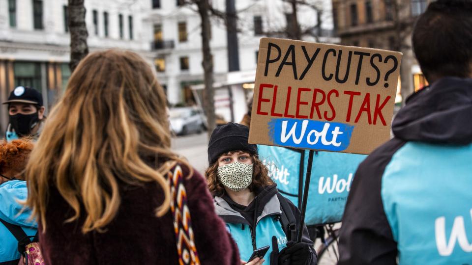 Også Wolt, der leverer takeaway, har haft strid med sine udbringere, her en demonstration i februar i København. Foto: Olafur Steinar Gestsson/Ritzau Scanpix