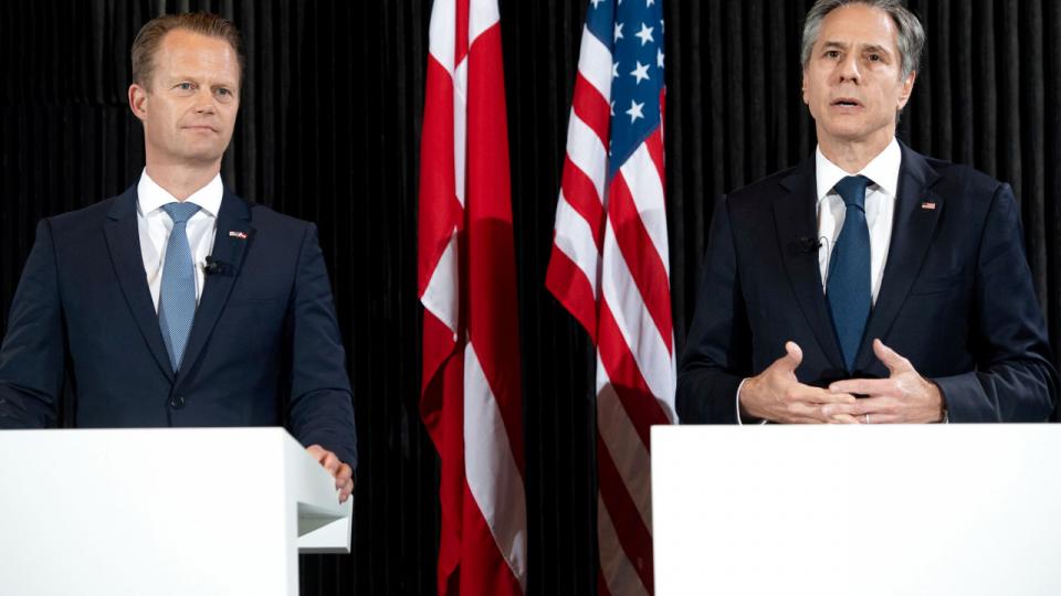Antony Blinken, udenrigsminister i USA, brugte en dag i København på vej til Nuuk og Reykjavik, her på pressemødet med Jeppe Kofod. Foto: Saul Loeb//Ritzau Scanpix