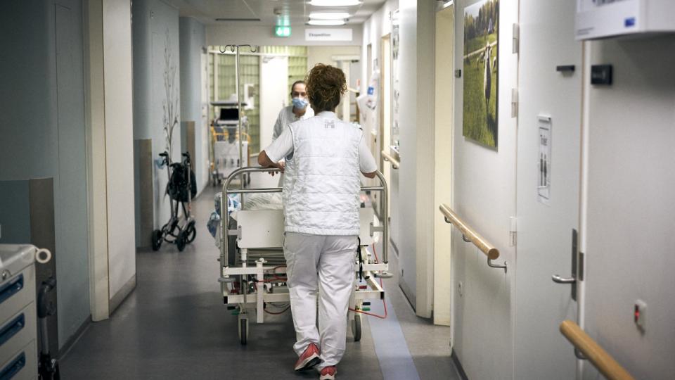 Fejlagtigt er spareøvelser, med fokus på at personalet skal løbe stærkere, og at indkøb skal være billigere, blevet betragtet som effektiviseringer, mener Peter Huntley. Arkivfoto: Niels Ahlmann Olesen/Ritzau Scanpix
