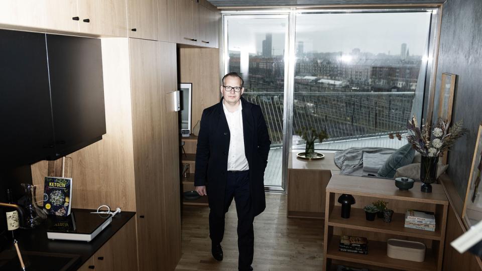 Hver anden lejlighed i Kaktustårnene er udstyret med en altan på mellem 2 og 15 kvm, fortæller Morten Gustafson, adm. direktør i Catella Investment Management i Danmark. Foto: Nina Pilgaard