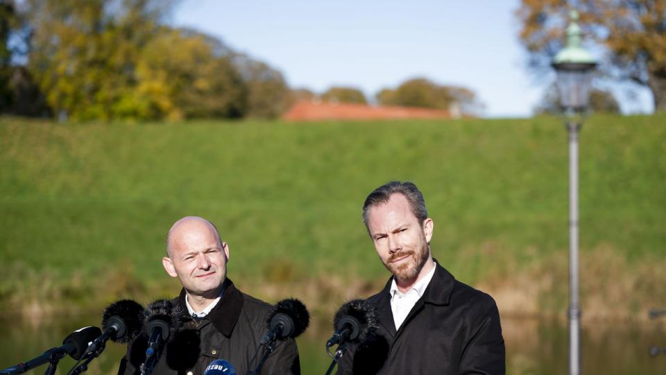 Søren Pape Poulsen (K) og Jakob Ellemann-Jensen (V) holdt onsdag fælles pressemøde ved Kastellet. Foto: Liselotte Sabroe/Ritzau Scanpix)