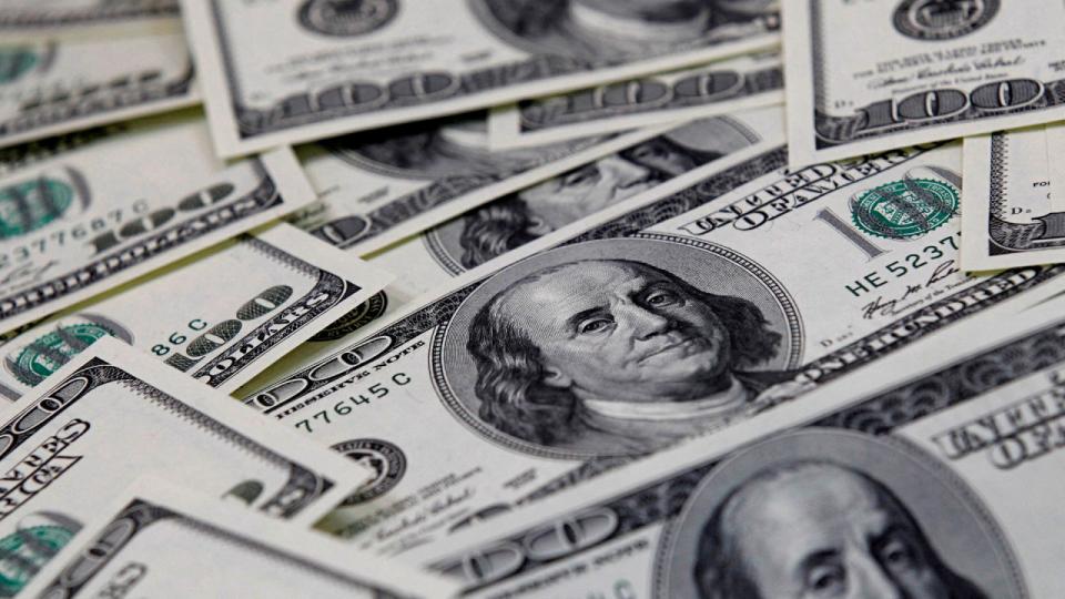 Dollaren, der ellers har været presset de seneste uger, styrkes mandag efter nye nøgletal. Arkivfoto: Lee Jae Won/Reuters/Ritzau Scanpix