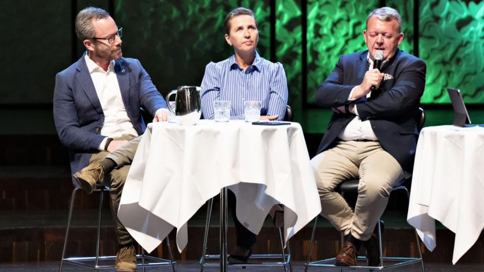 De tre partiledere i SVM-regeringen har brugt den seneste tid på landevejen. SVM-projektet skulle genstartes. Nu begynder et nyt folketingsår, men det kniber med at være enige om et samlet projekt. Foto: Henning Bagger/Ritzau Scanpix