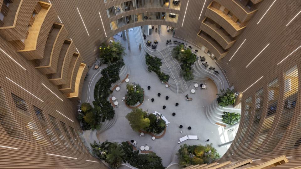 Bech-Bruun flyttede fra sit gamle hovedkontor på Langelinje, fordi bygningen efterhånden var så slidt, at den skulle gennemgå en omfattende renovering, som ville kræve midlertidig fraflytning. Foto: Rosaline Ben-Baruch Lange