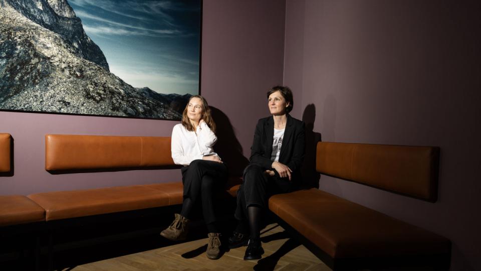 Marianne Kiertzner (tv.) ansatte Louise Dorthea Vind (th.) for 16 år siden. I dag har de sammen stiftet deres eget forlag. Foto: Rosaline Ben-Baruch Lange