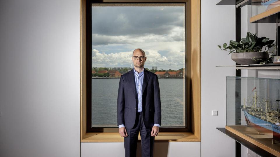 Johan Sigsgaard, der har produktansvaret for Mærsks søfragtforretning, forsøger at navigere i nye forstyrrelser på fragtmarkedet. Foto: Simon Fals