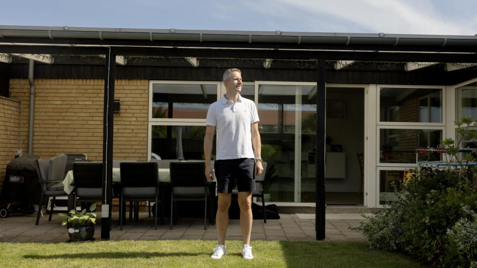 Karsten Poul Jørgensen, boligøkonom hos Lån & Spar Bank, holder øje med renteudviklingen hver dag. Foto: Rosaline Ben-Baruch Lange