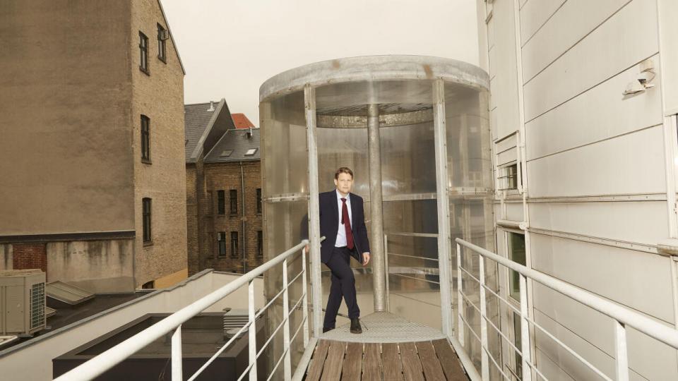 Det skal skæres i privatforbruget hos visse boligejere for at kunne betale den nye renteregning. Det fortæller Søren Kristensen, cheføkonom i Sydbank. Arkivfoto: Hans Christian Jacobsen