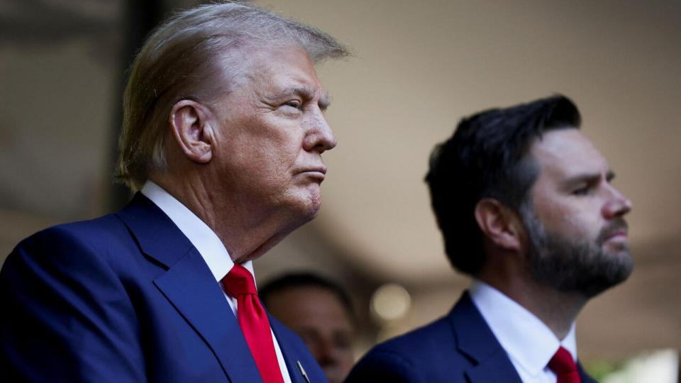 Den republikanske præsidentkandidat, Donald Trump, har varslet høje toldmure mod resten af verden, hvis han bliver valgt som præsident 5. november. Foto: Reuters/Mike Segar