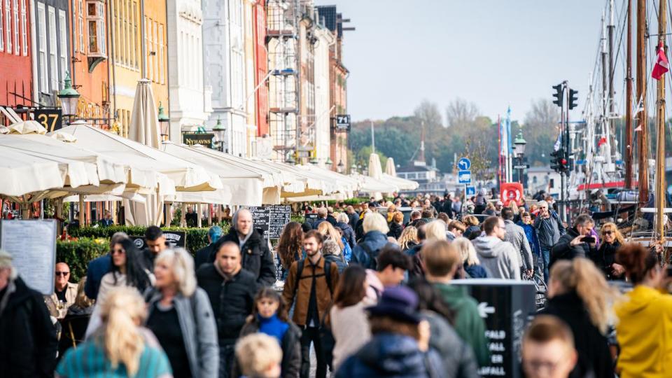 Det er ikke rimeligt at jyske og udenlandske turister skal betale en turismeskat, hver gang de vil besøge hovedstaden, mener minister Morten Dahlin (V) og beskæftigelsesborgmester i København Jens-Kristian Lütken (V) : Niels Christian Vilmann/Ritzau Scanpix
