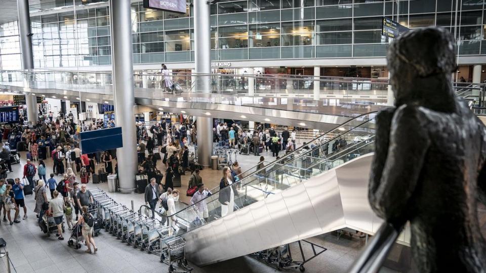 Staten betaler ATP og den canadiske pensionskasse Ontario Teachers' Pension Plan 32 mia. kr. for 59,4 pct. af lufthavnsselskabet Københavns Lufthavne.