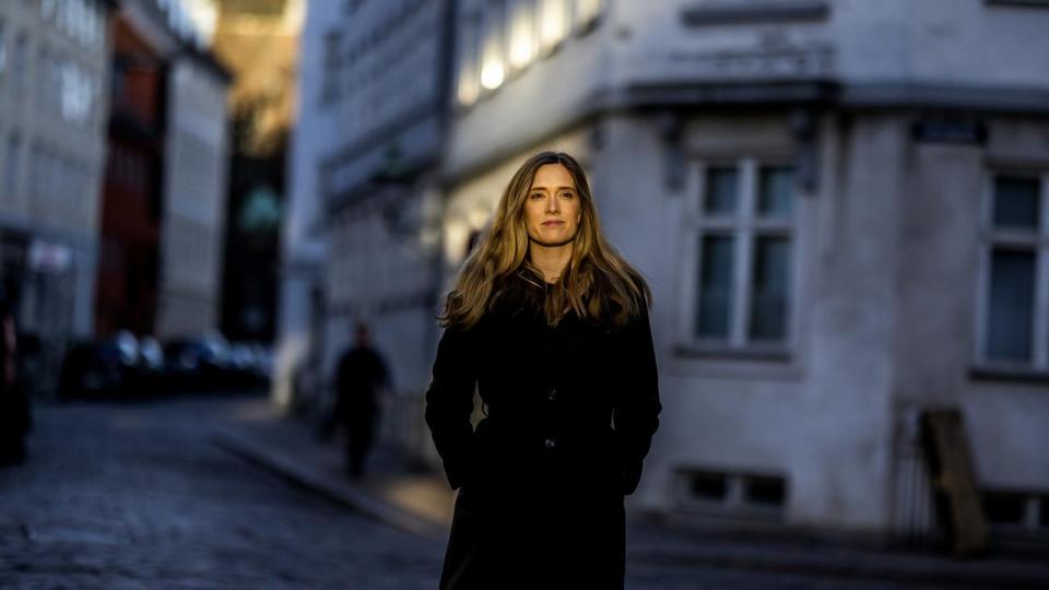 Louise Aggerstrøm Hansen, chefanalytiker og forbrugerøkonom i Danske Bank, fortæller, at detailhandlen befinder sig i en paradoksal situation i øjeblikket.