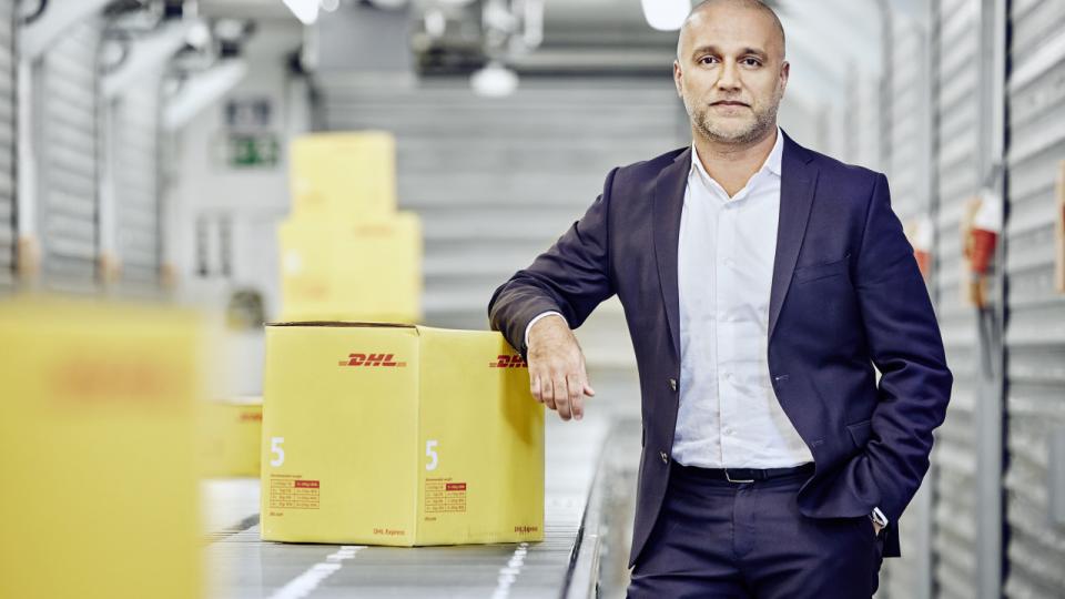 Parvinder Tiwana er salgsdirektør for DHL Express i Danmark, som er et af de firmaer, der har fået ekstra travlt under corona. PR-foto