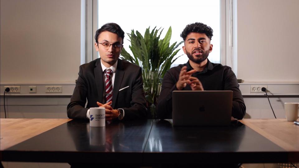 "AI fjerner den menneskelige risiko for fejl og gør derved markedsføringen meget mere personlig og målrettet til den enkelte bruger," skriver Rehan Mir, founder, Dansk-IT-Konsulent​ og Hussain Rafi, founder, BOOST360°.  PR-foto