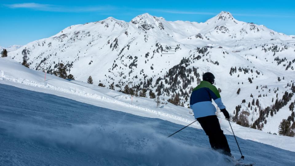 Bestemte ski-apps, sensorer i sålen på din skistøvle og 3D-modeller af din fod er bl.a. nogle af de teknologier, som Teit Knudsen vurderer rent faktisk kan optimerer din vej ned af pisterne. Foto: Bernard Hermant