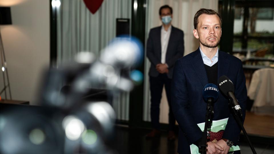 Beskæftigelsesminister Peter Hummelgaard (S) kan se ansøgningerne vælte ind til tidlig pension. Arkivfoto: Philip Davali/Ritzau Scanpix