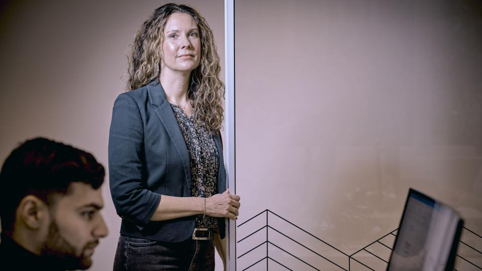 Charlotte Bech Fribert, partner i Pharma IT, prøver at skabe en god kultur i virksomheden ved bl.a. at huske at ringe til sine medarbejdere, invitere dem til kaffemøder og holde sociale arrangementer efter arbejde. Foto: Steven Achiam