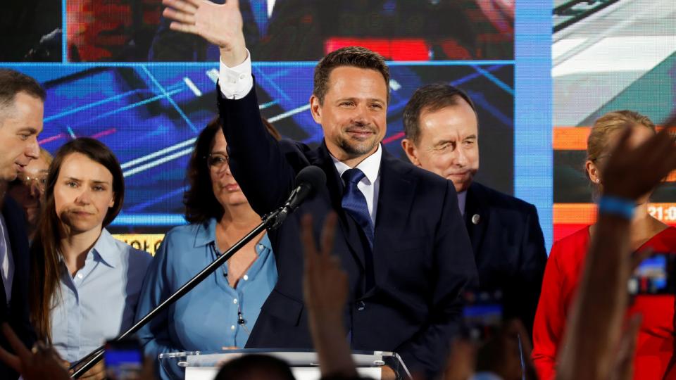 Warszawas borgmester, Rafal Trzaskowski, ser ifølge målinger ud til at gå videre til anden valgrunde, hvor han er oppe imod den siddende præsident, Andrzej Duda. Foto: Aleksandra Szmigiel/Reuters