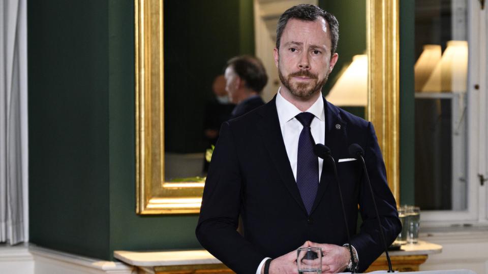 Der er rigeligt at se til for Jakob Ellemann-Jensen (V) i øjeblikket. (Arkivfoto)