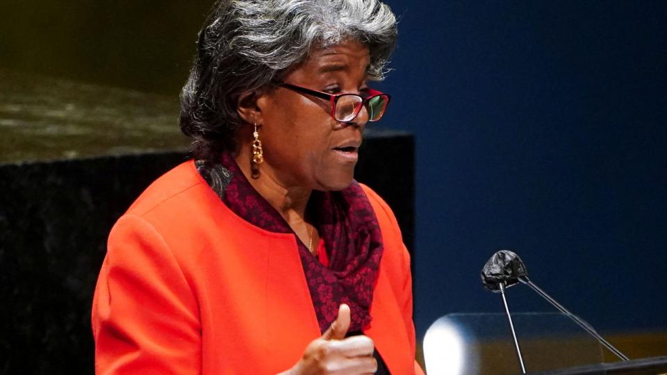 “Hvis Rusland fortsætter ned ad denne sti, kan det – ifølge vores estimater – skabe en ny flygtningekrise. En af de største verden står over for i dag,” siger USA's FN-ambassadør, Linda Thomas-Greenfield. Arkivfoto: Carlo Allegri/Reuters