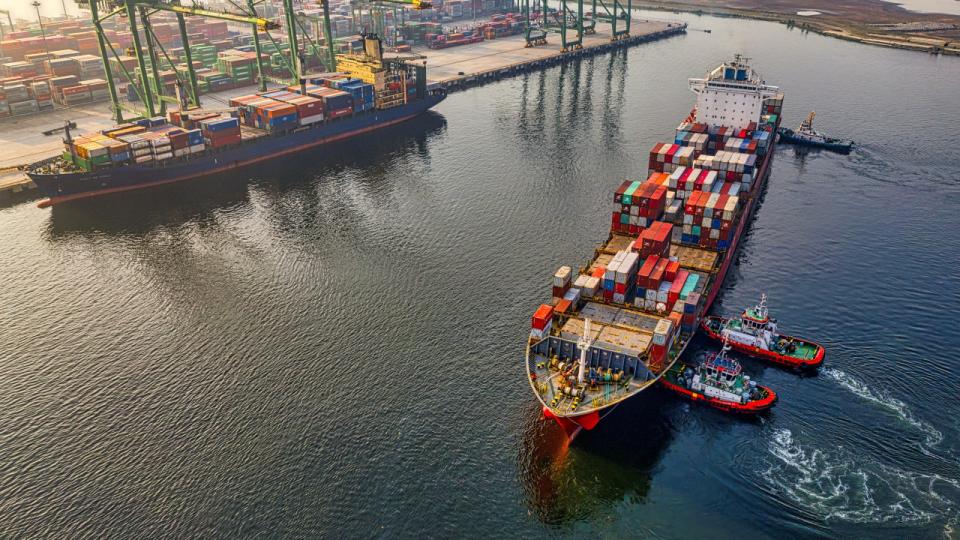 Der kan være flere årsager til, at virksomheder i logistik- og industrisektoren ikke omfavner nye teknologier som AR, robotteknologi og kunstig intelligens. Men en fællesnævner er, at de kræver for mange ressourcer at forstå og anvende for den enkelte virksomhed. Foto: William William.