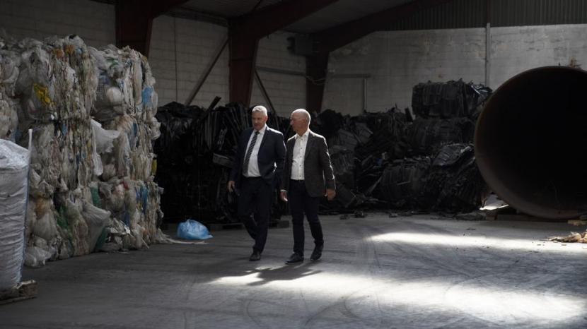 Plastselskab lukker testfabrik efter eksplosionsbrand