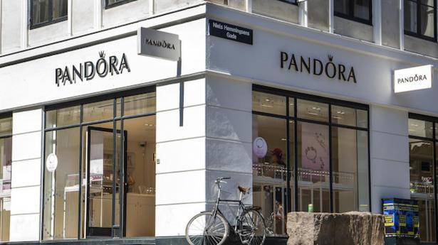 Analyse løfter for mørke skyer over Pandoras salg i Kina og Europa